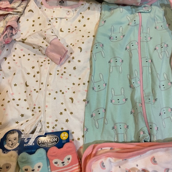 New Lot of 34 Baby Girl Spring/Summer Clothes Size 0-3 months! Carter's - Picture 4 of 10